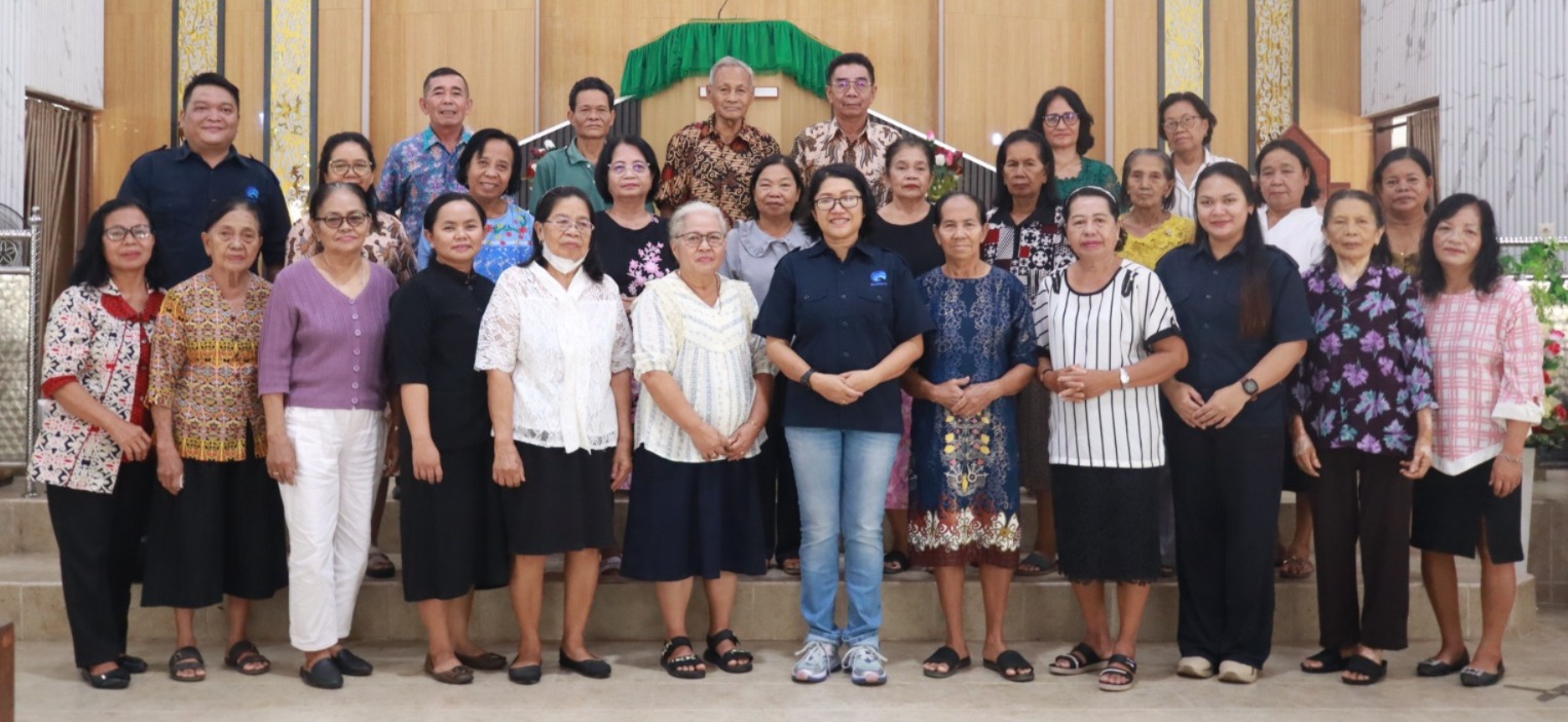 DISKOMINFOSTANDI KATINGAN LAKSANAKAN SALUD, TINGKATKAN LITERASI DIGITAL LANSIA UNTUK TANGKAL HOAKS