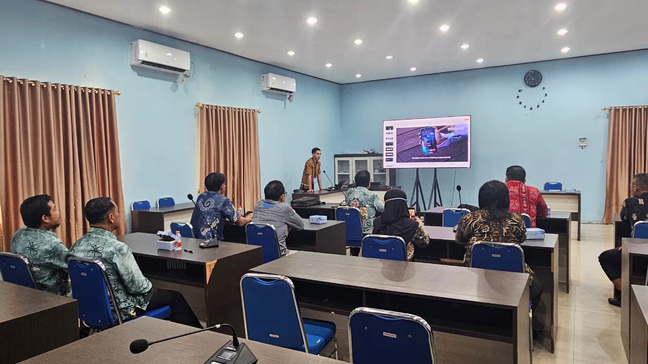 Diskominfostandi Katingan Dukung Penguatan Konektivitas Digital Puskesmas dan Pustu melalui Starlink